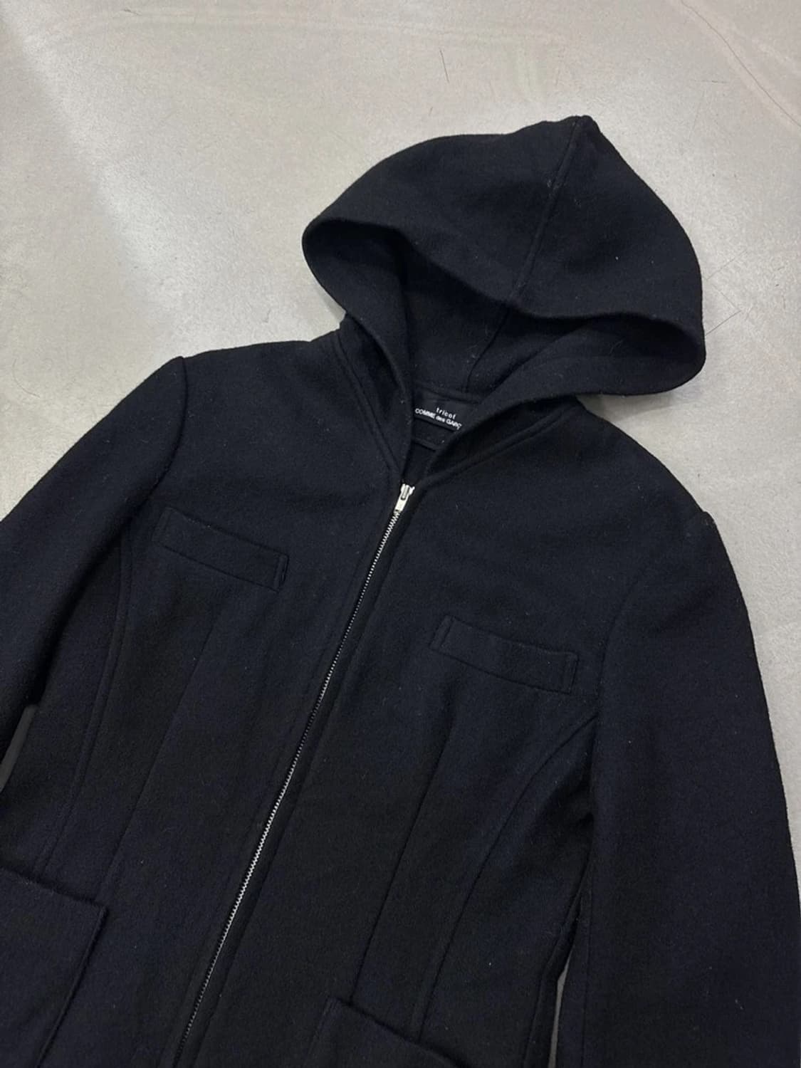 꼼데가르송 트리콧 울 후드 코트 상품이미지2