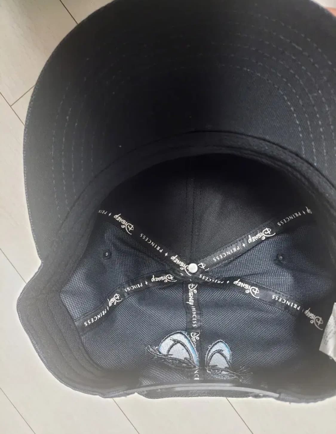 급처새상품!햇츠온X디즈니콜라보 인어공주마녀우르슬라모자스냅백 마즈나이키st 상품이미지5