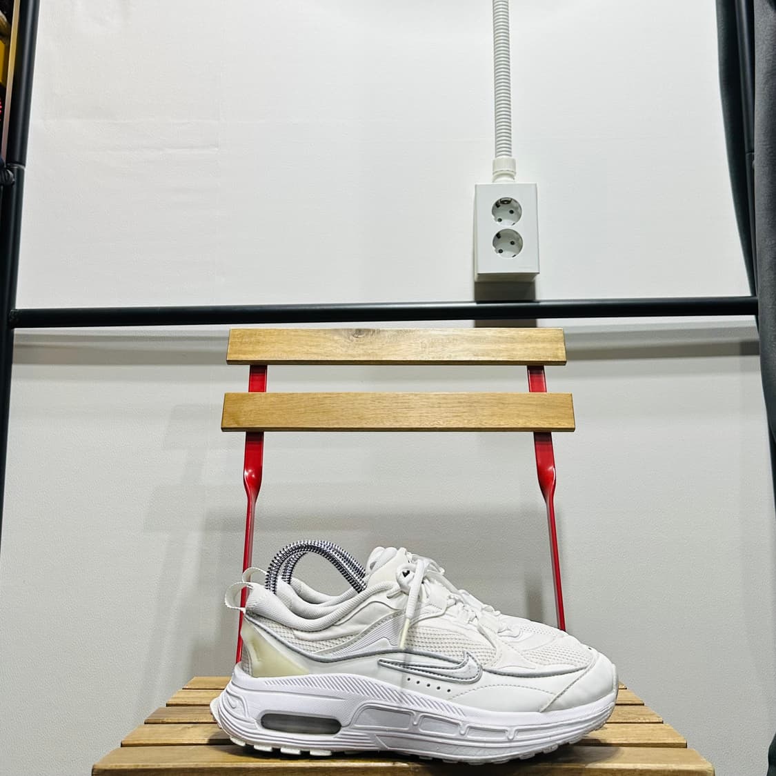 240) 나이키 운동화 여성 여자 신발 에어맥스 블리 상품이미지1