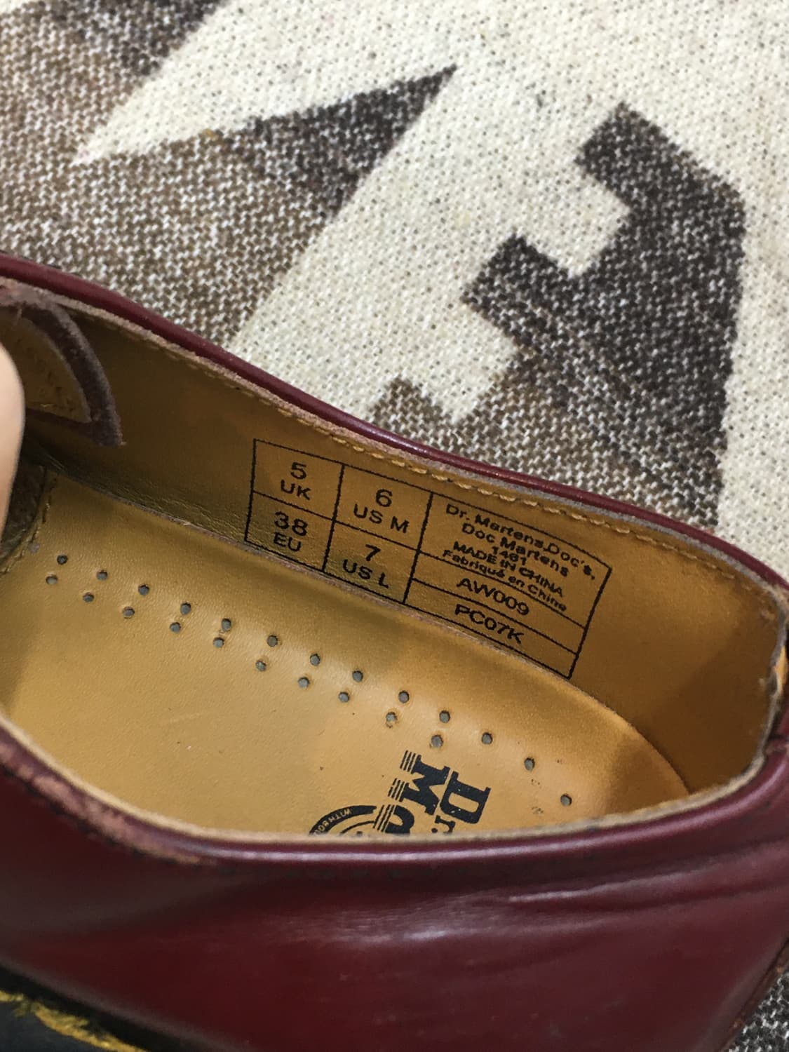 닥터마틴 1461 체리레드 240 상품이미지9