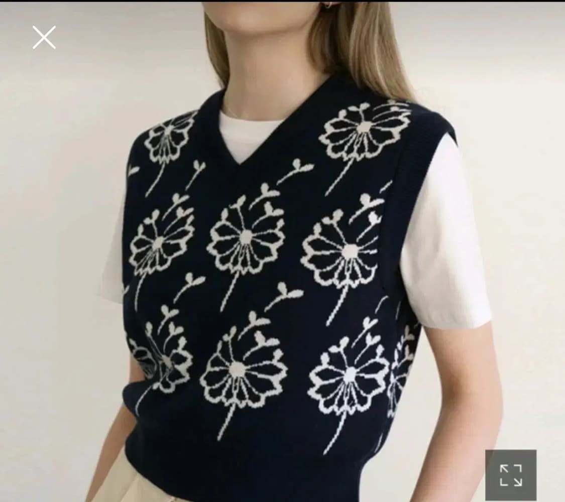 Among어몽 니트조끼 상품이미지1