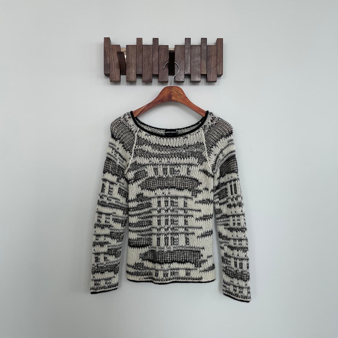 조르지오 아르마니 시스루 패턴 니트 상품이미지2