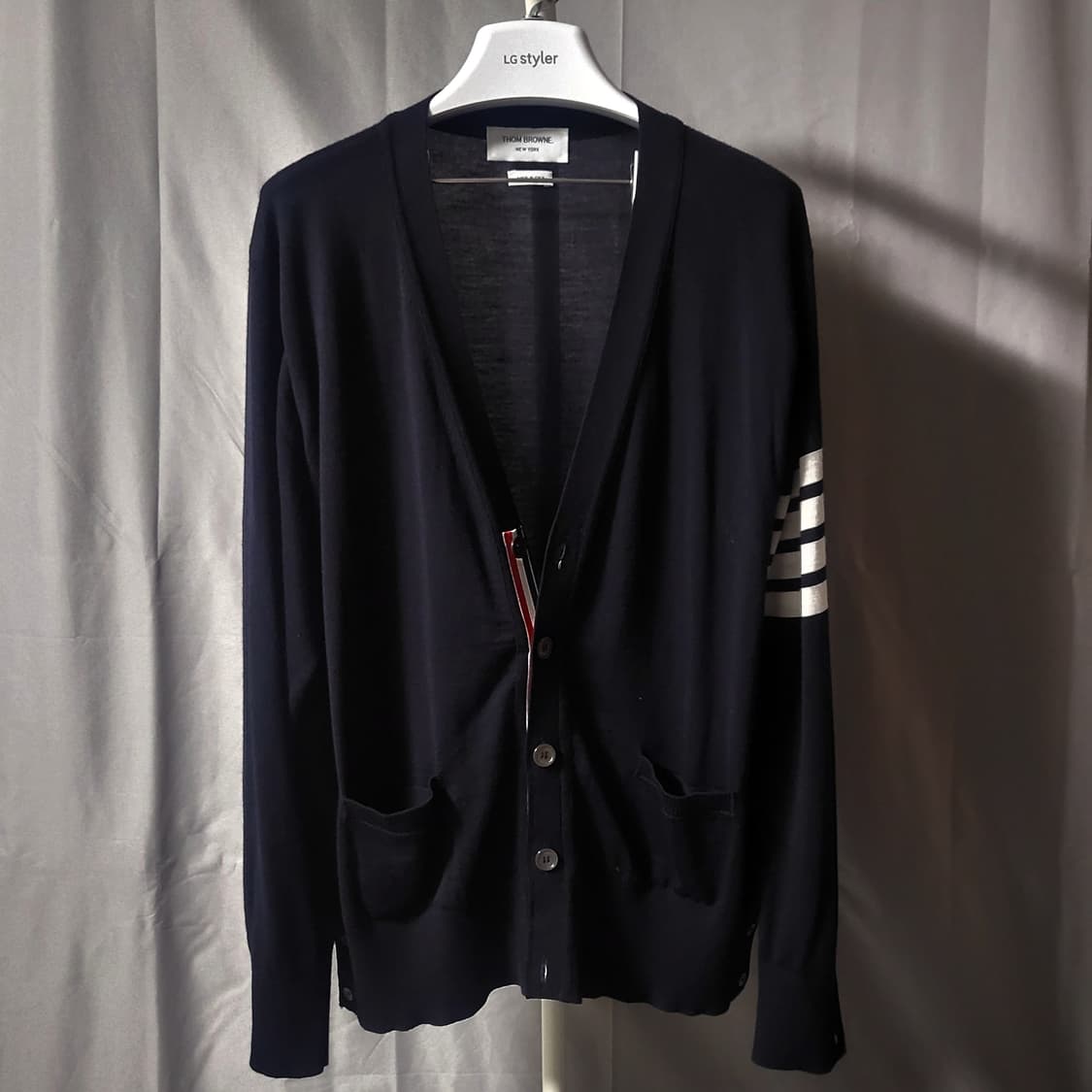[4 size]톰브라운 사선완장 메리노 울 가디건 상품이미지1