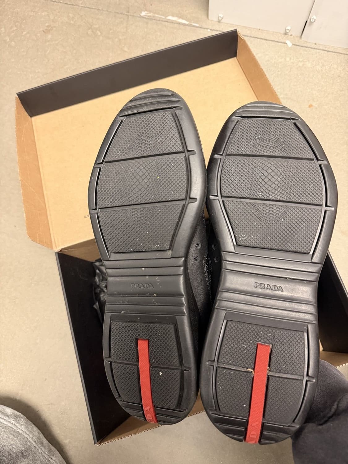 프라다 아메리카컵 블랙 43size 280 상품이미지5