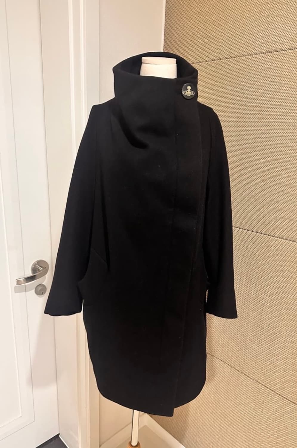 비비안웨스트우드 앵글로매니아 울코트 상품이미지2