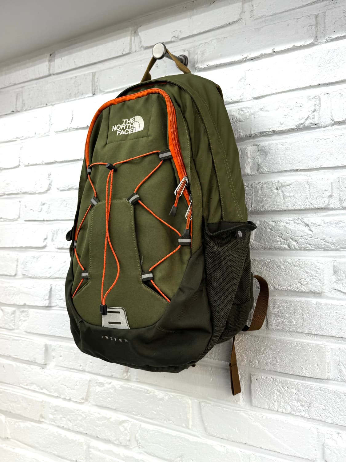 노스페이스 카키 제스터 아웃도어 백팩 상품이미지4