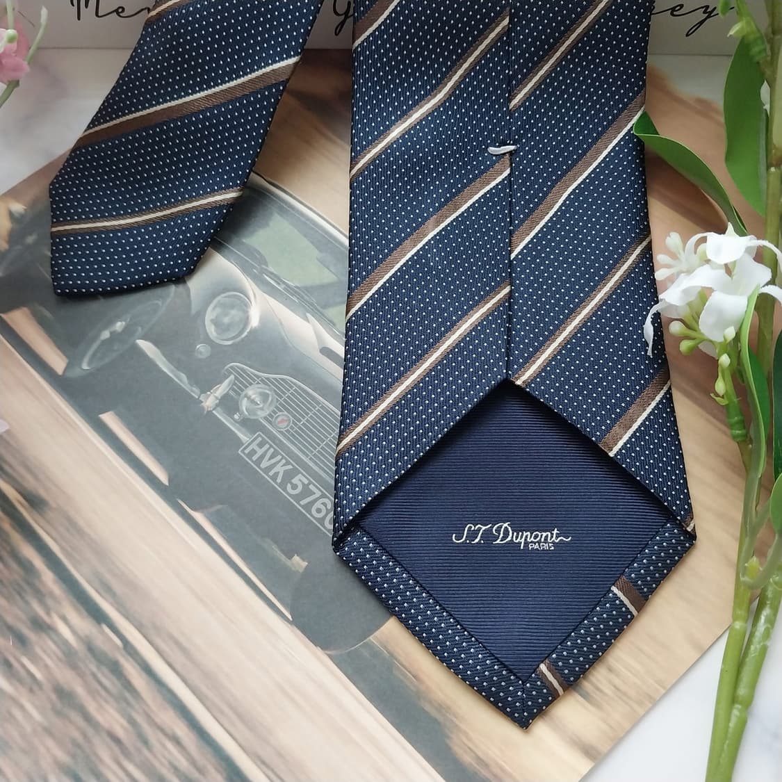 듀퐁 실크 네이비 스트라이프 넥타이 8.5cm A+등급 K1575
 상품이미지8