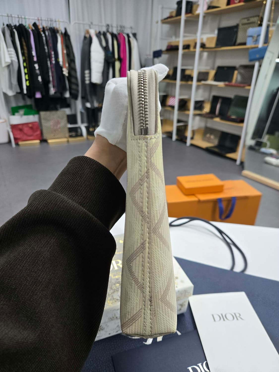 [40%할인] 디올 다이아몬드 클러치백 상품이미지5