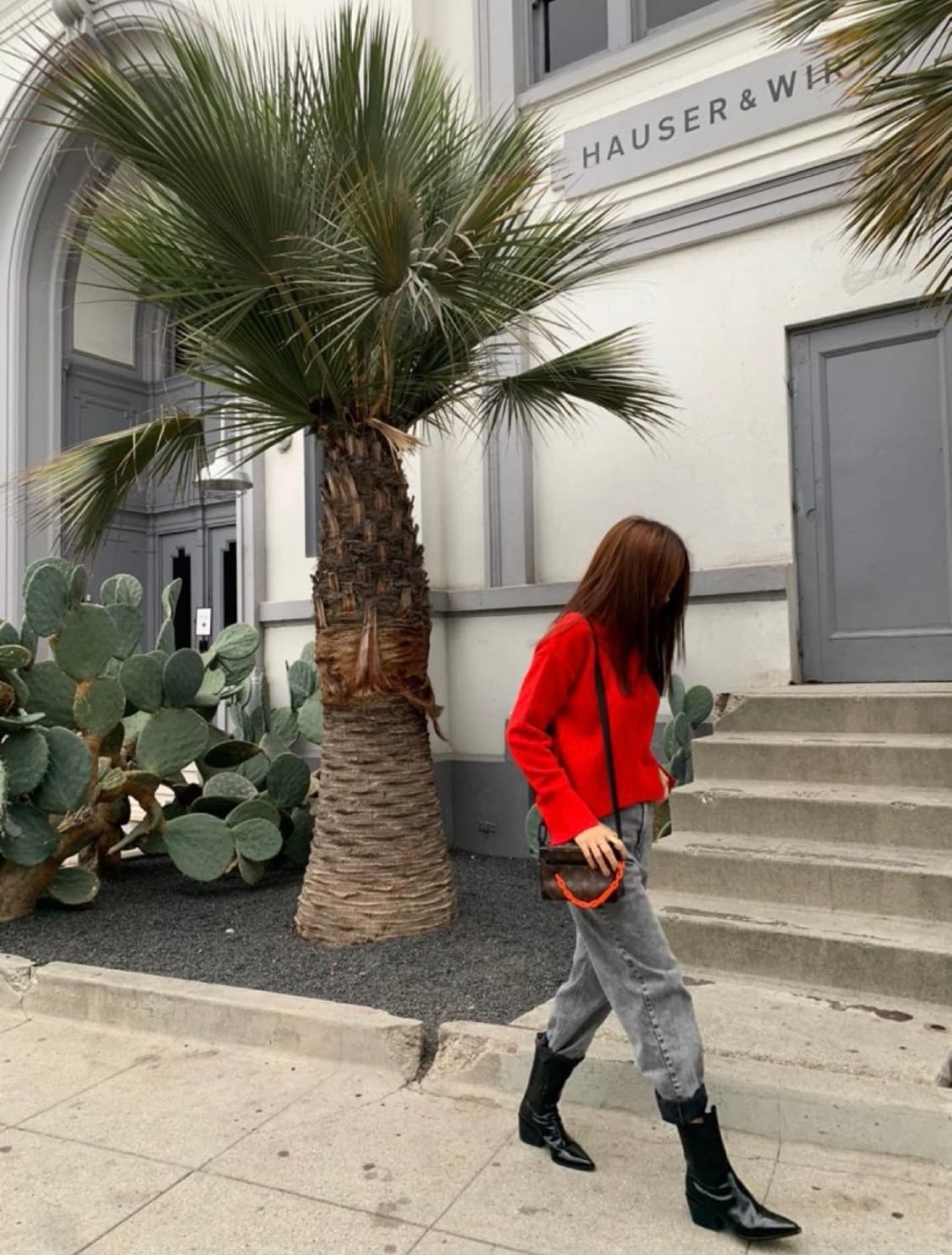 넘버프로젝트 Slit Sleeve half turtleneck 상품이미지1