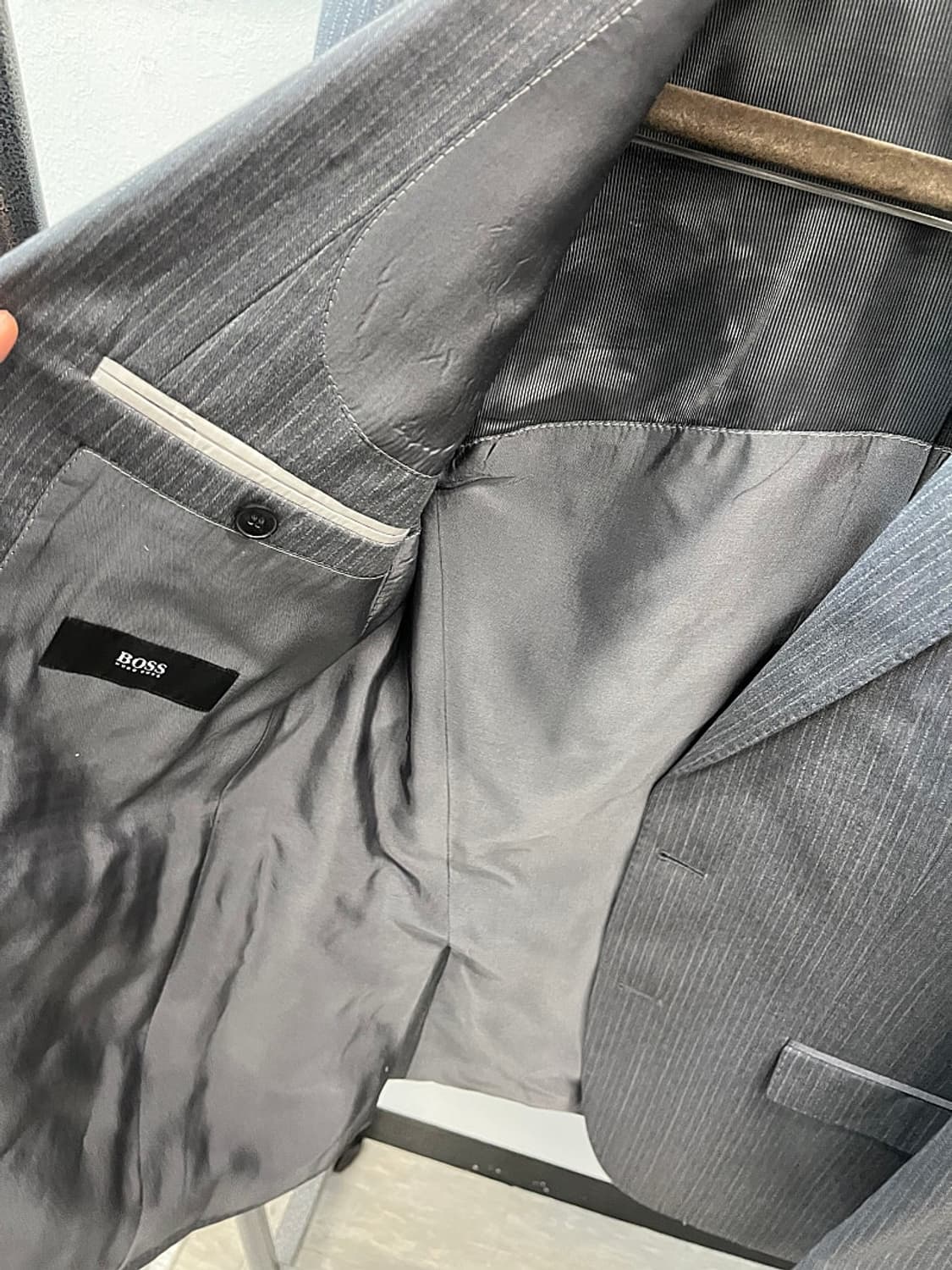 100,32) 휴고보스 슈트  상품이미지4