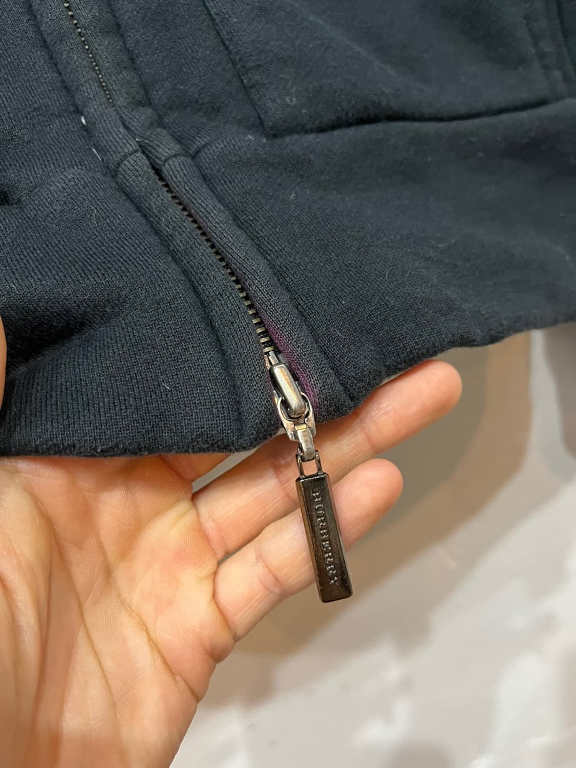 버버리 런던 로고 후드집업 블랙 상품이미지6