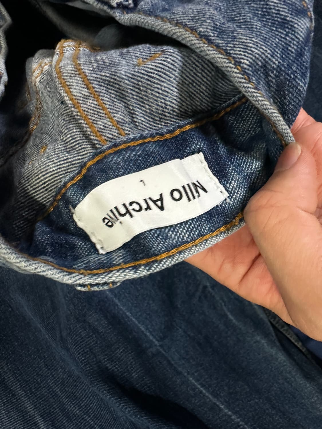 밀로아카이브 리플렉트 커브드 팬츠(미드블루) 상품이미지4