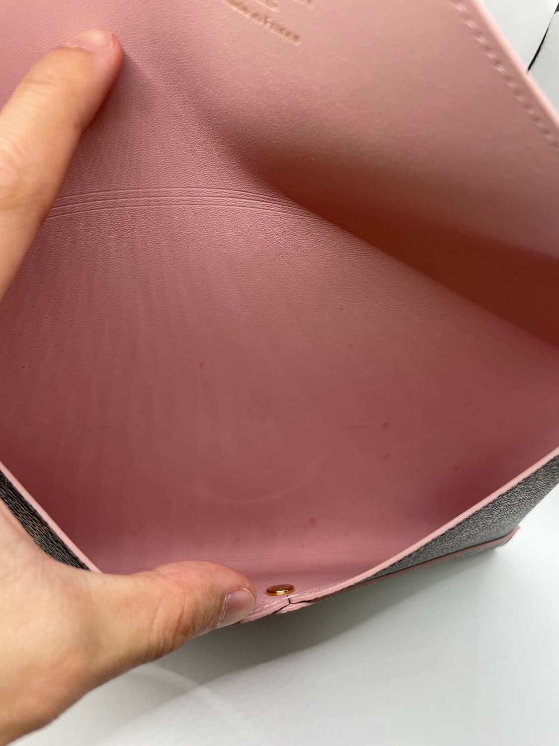 루이비통 포쉐트 키리가미 라지 파우치 상품이미지6