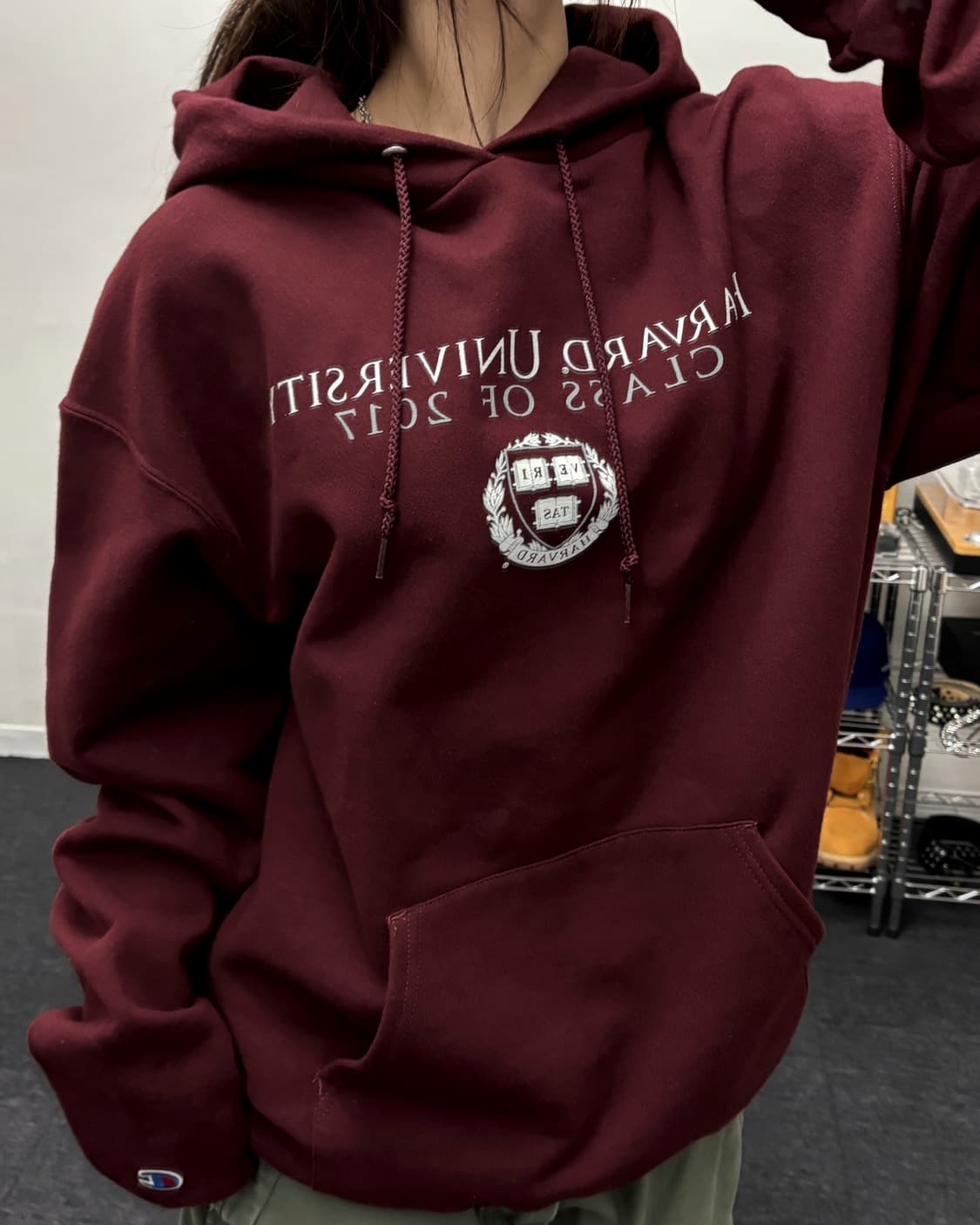 챔피언 00s 하버드 컬리지 버건디 후드티 상품이미지2