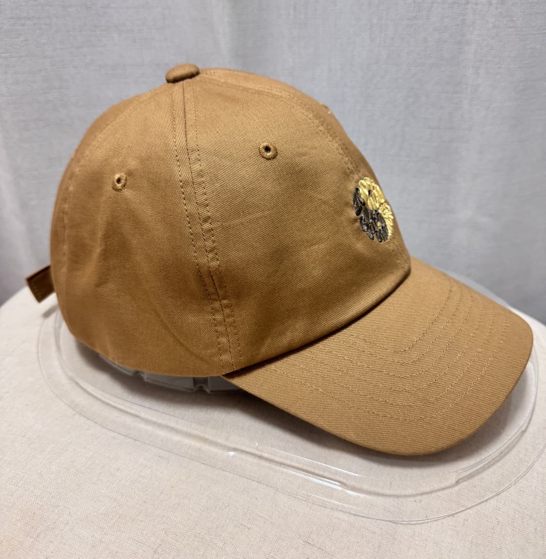 부코 자수 베이지 볼캡 상품이미지2