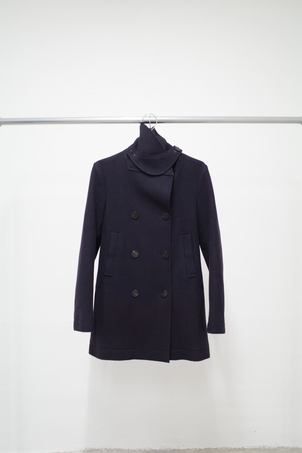 Helmut Lang Virgin Wool Neck Coat 상품이미지1