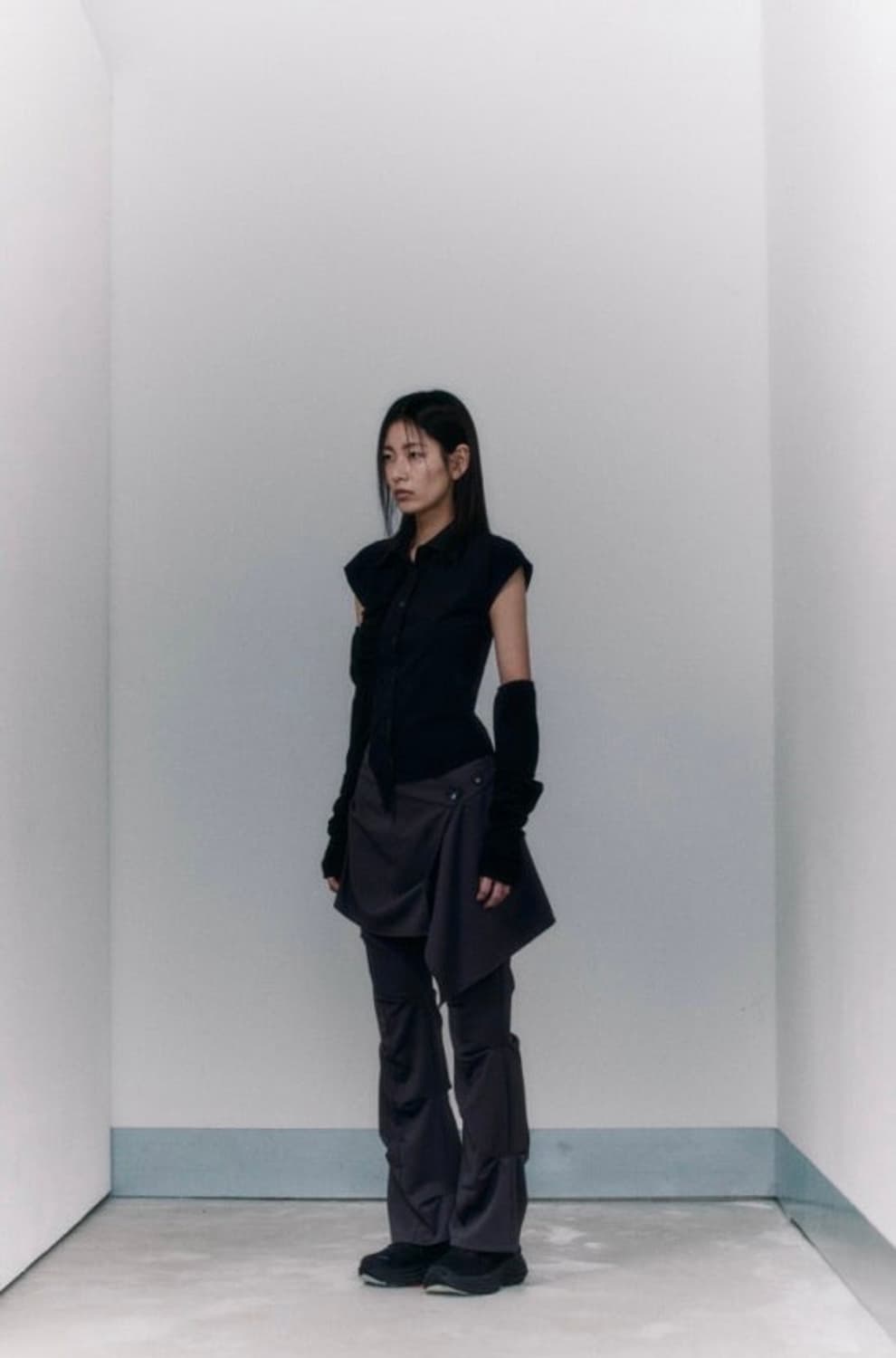 오호스 랩오버 턱팬츠 상품이미지3