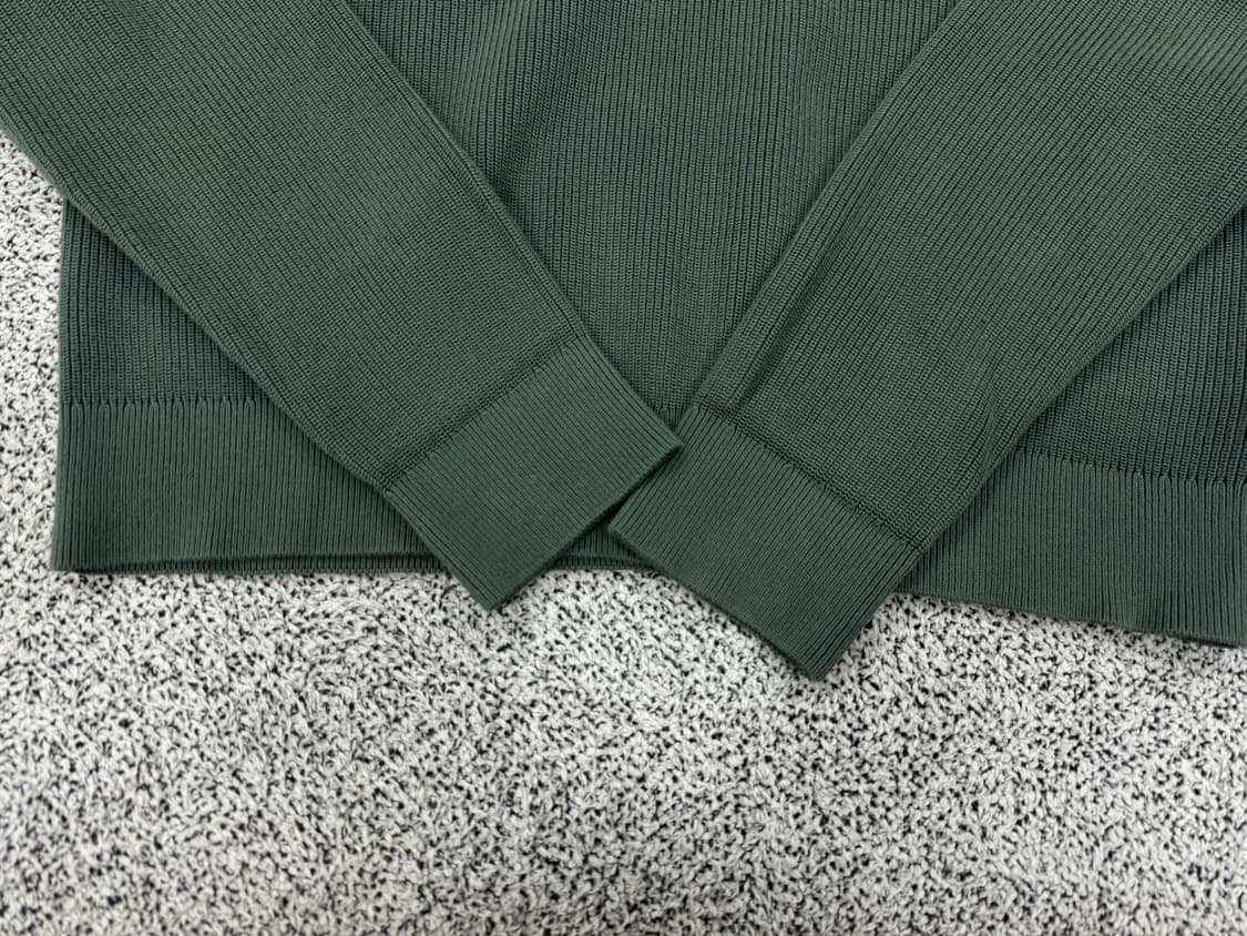 COS 카키 코튼 라운드니트 상품이미지3