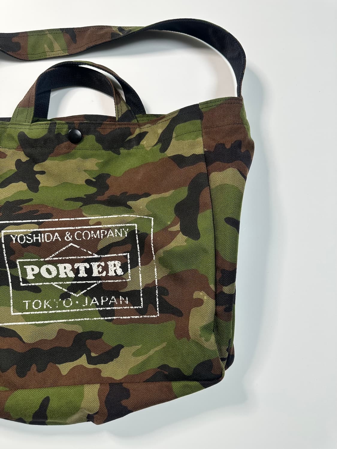 요시다포터 밀리터리 카모 숄더백 상품이미지5