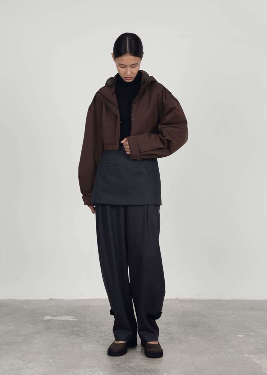 아모멘토 PADDED HOODED CROP JUMPER 상품이미지10