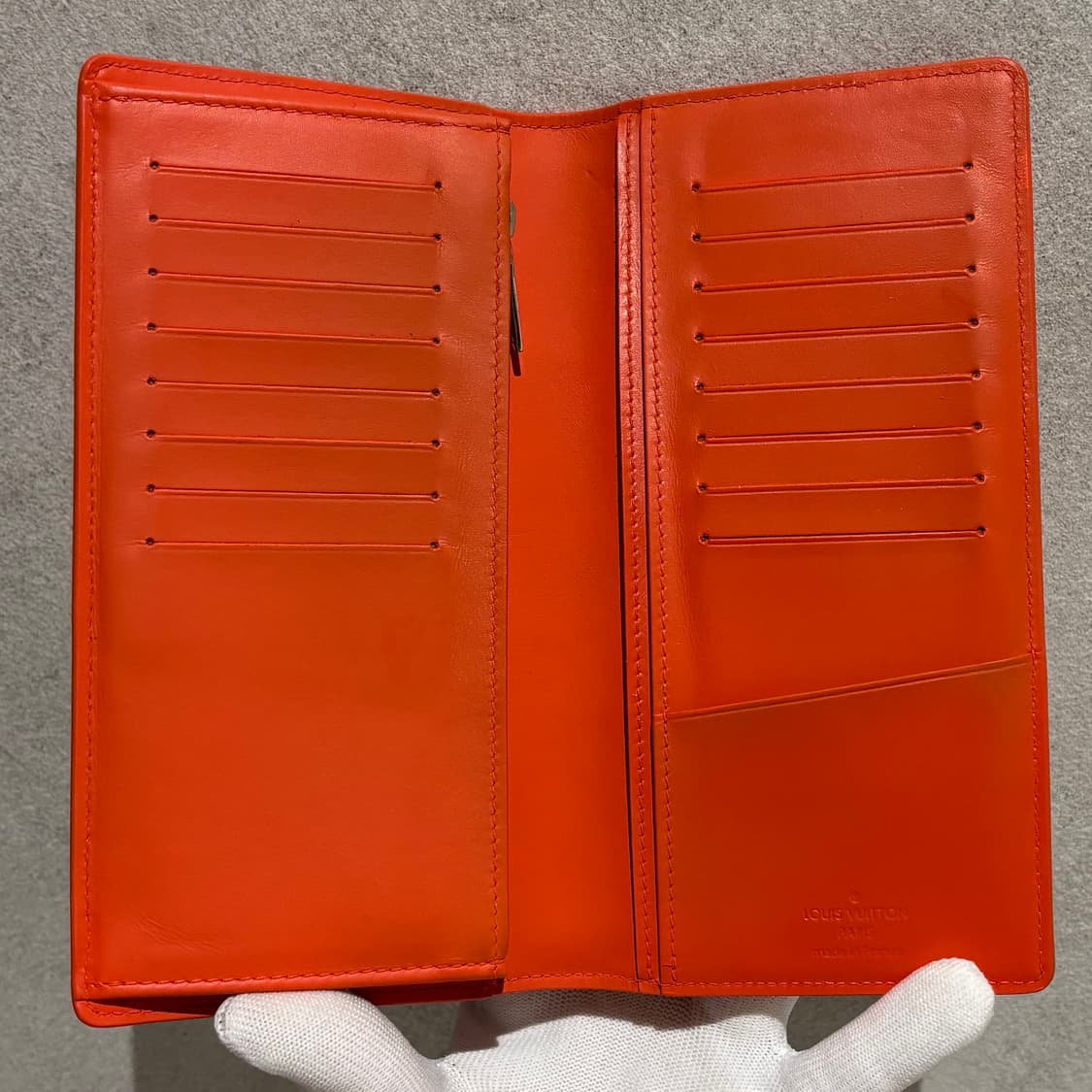 루이비통 에어로그램 장지갑 상품이미지4