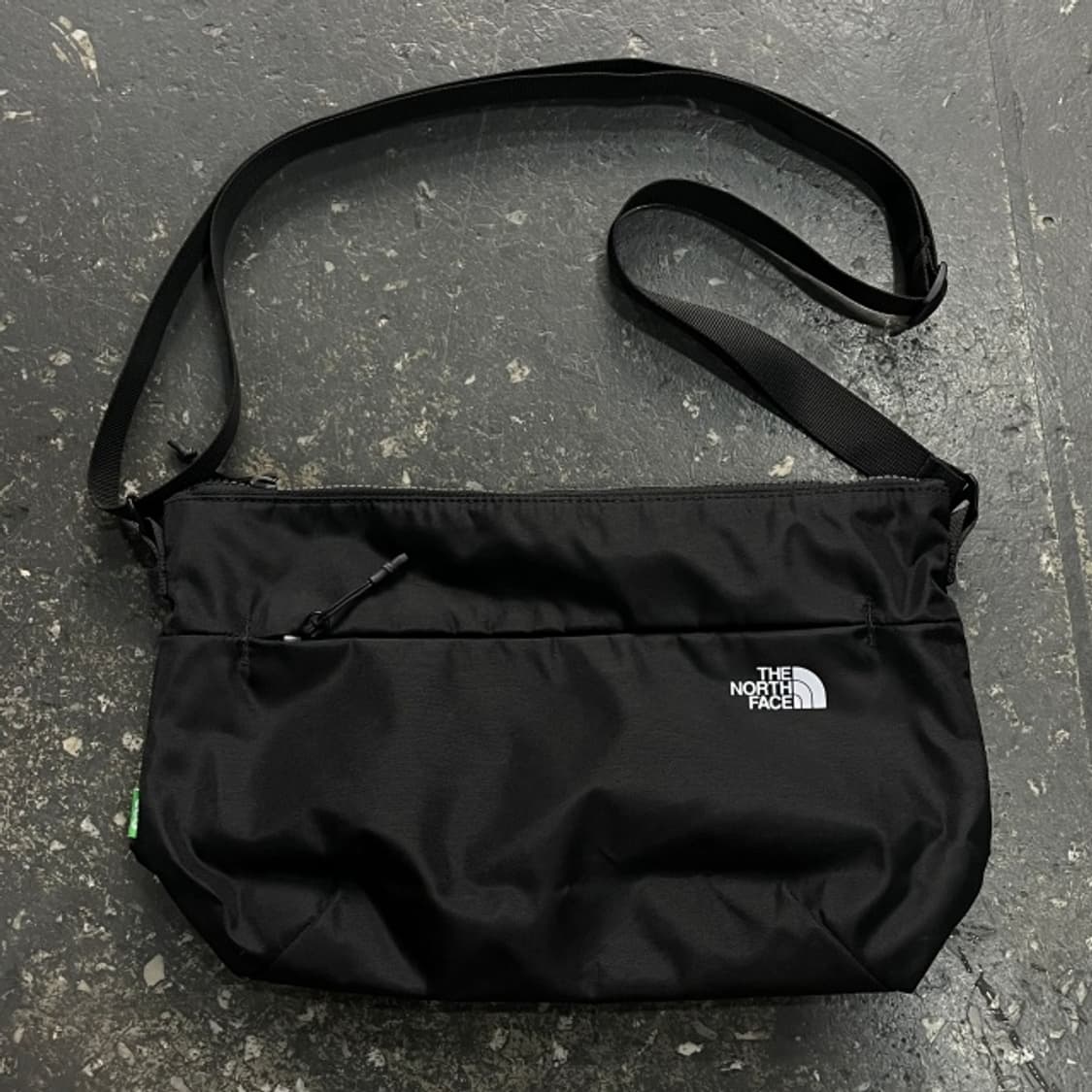 노스페이스 크로스백 상품이미지1