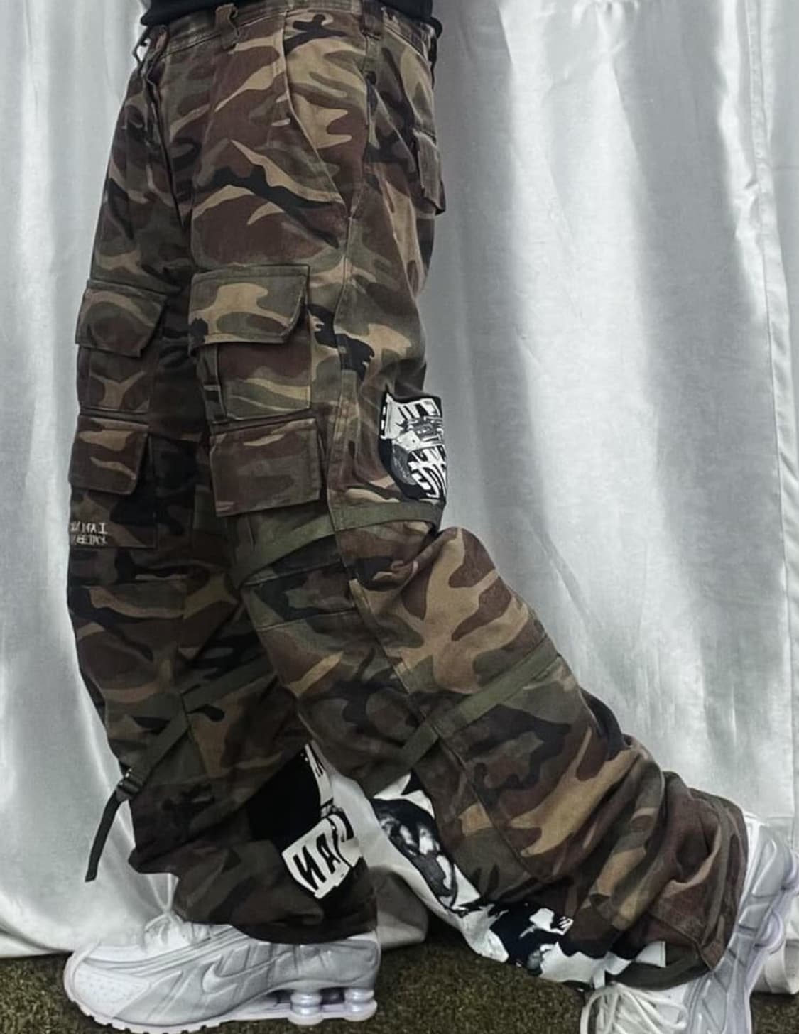 iamnotahumanbeing 바지 아임낫어휴먼비잉 상품이미지1