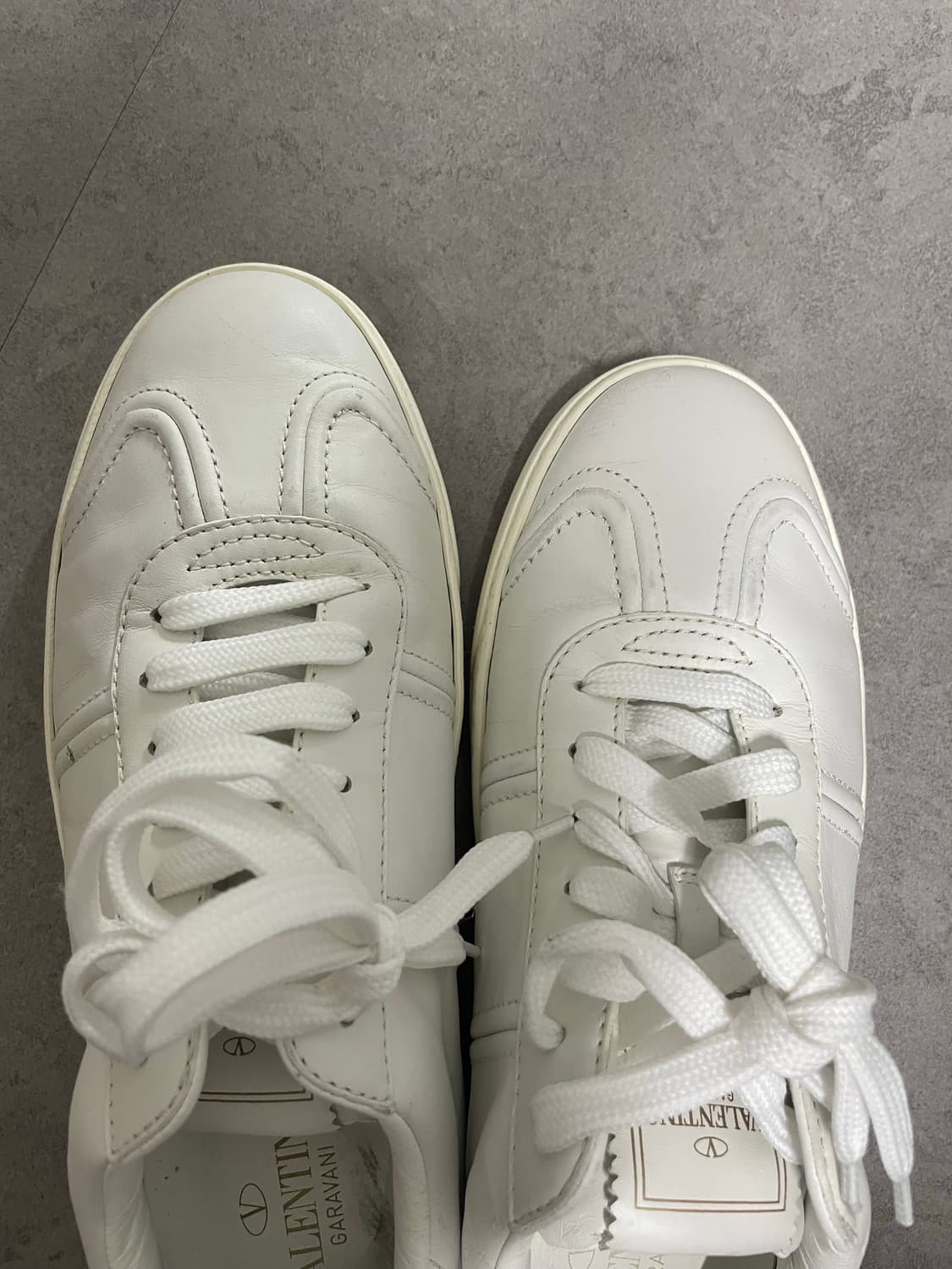 발렌티노 스터드 플라이크루 스니커즈 260 상품이미지4