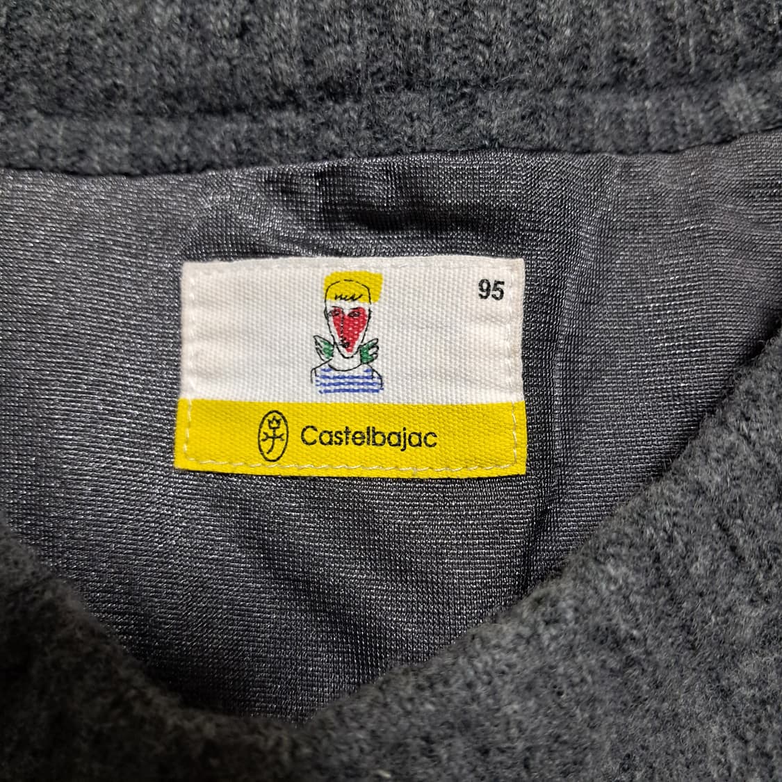 카스텔바작 자수 여성 방풍 니트 95(약66~날씬77) 상품이미지6