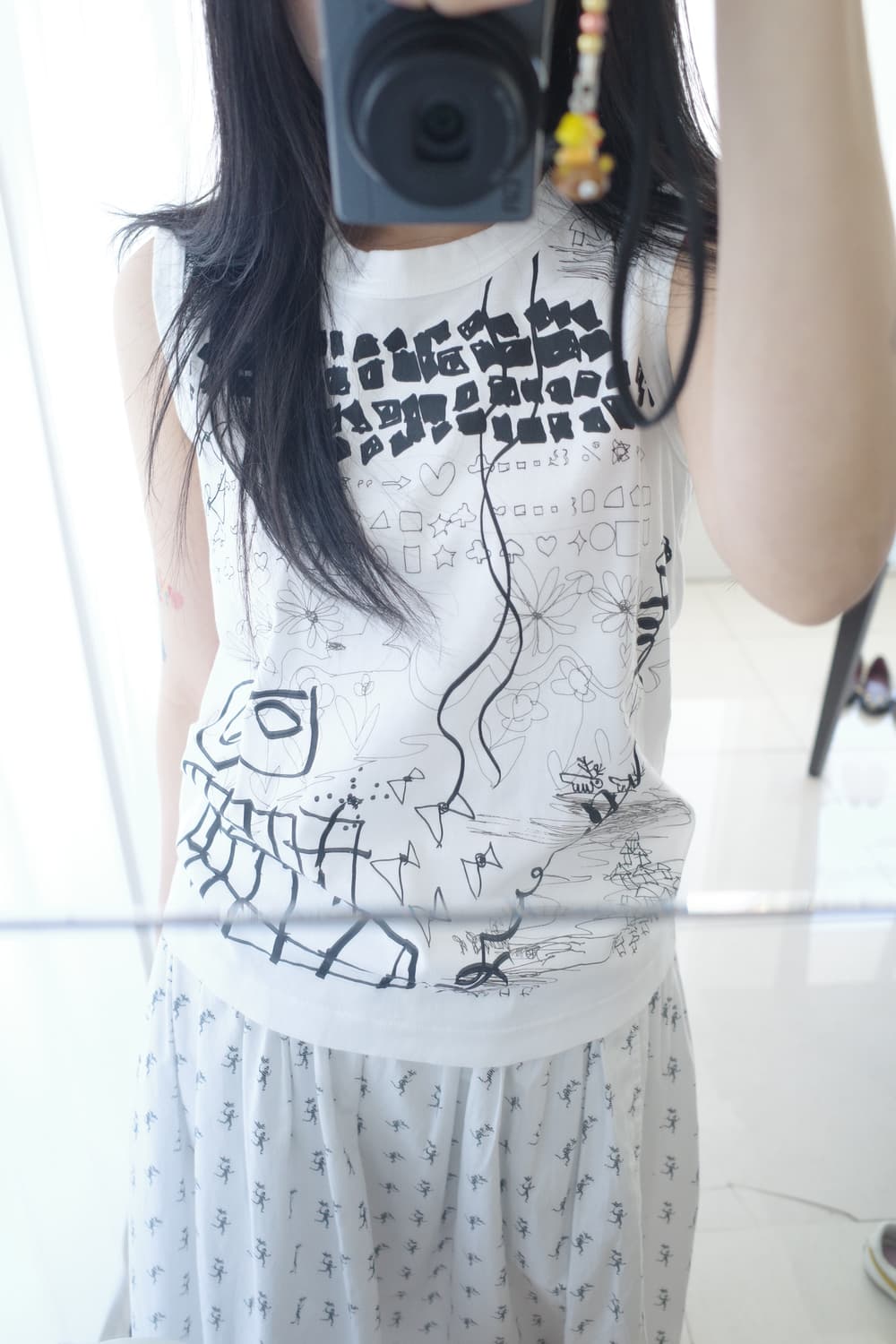 Noir Kei Ninomiya graphic tank top 상품이미지1