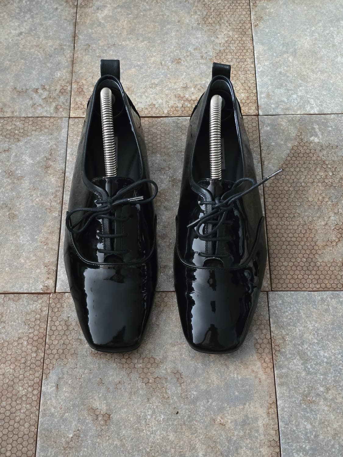 (240)베라왕 에나멜 플랫 슈즈 상품이미지2