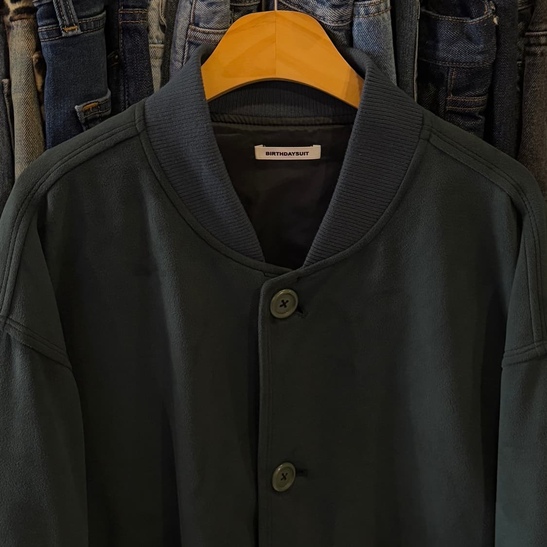 벌스데이수트 스웨이드 봄버 자켓 상품이미지3