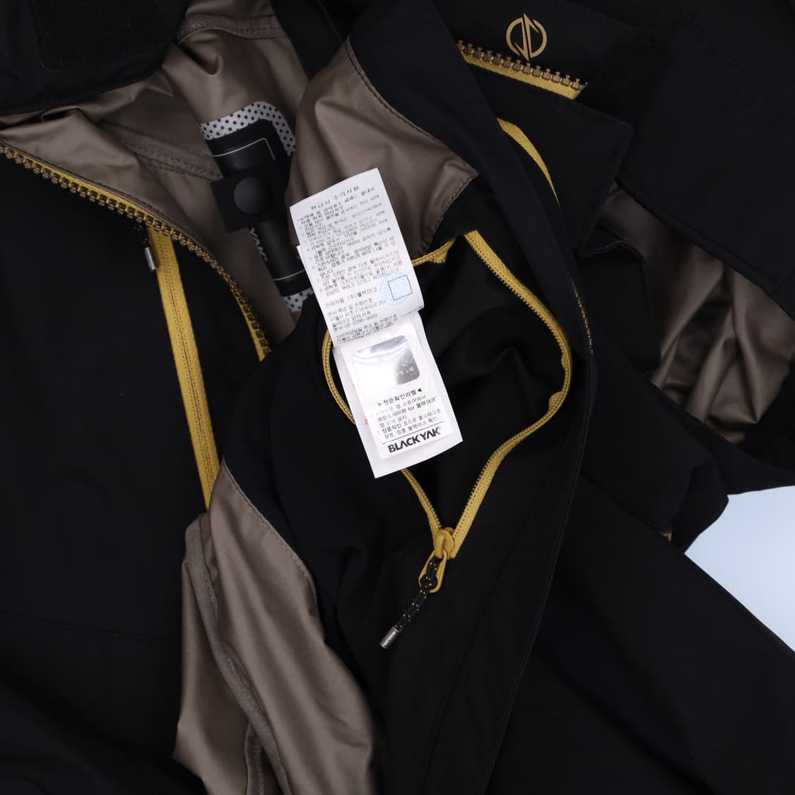 [90] 블랙야크 여성 윈드스타퍼 바람막이 자켓 1104HR1 상품이미지7