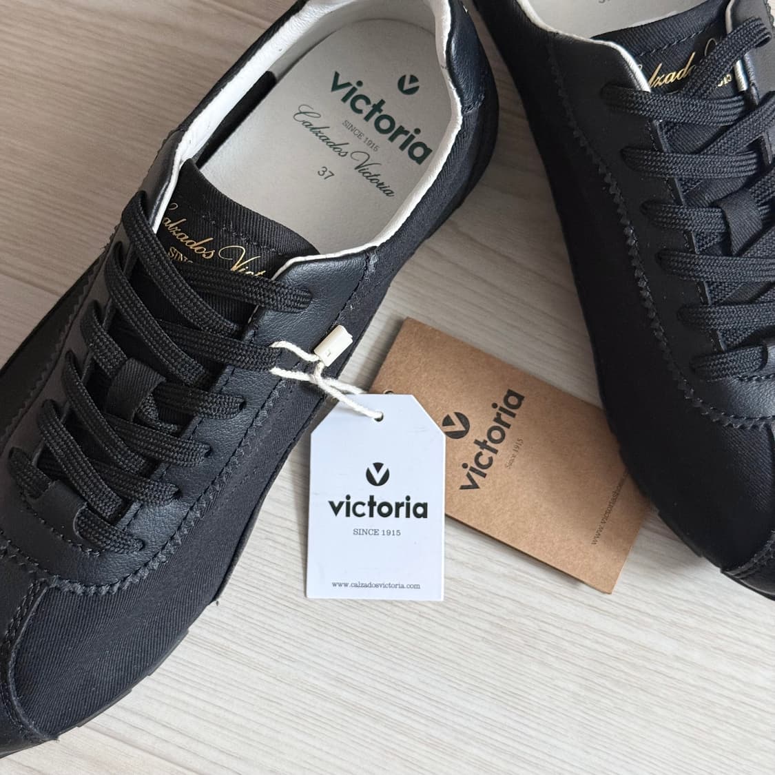 (새상품) 빅토리아슈즈 아스터 사르가 스니커즈 블랙 235 상품이미지4
