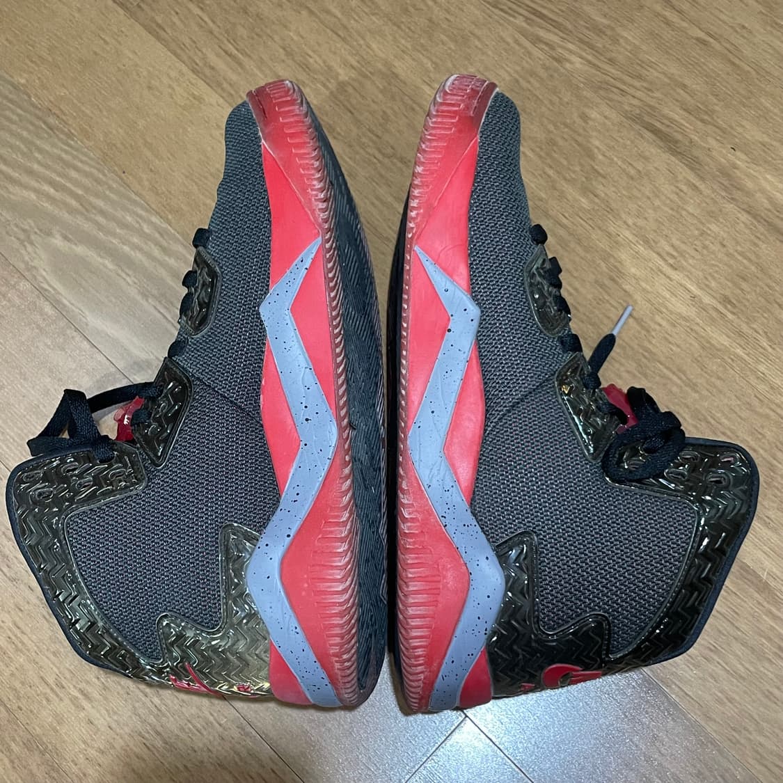 나이키 에어조던 스파이크 포티 시멘트 그레이 275 상품이미지6