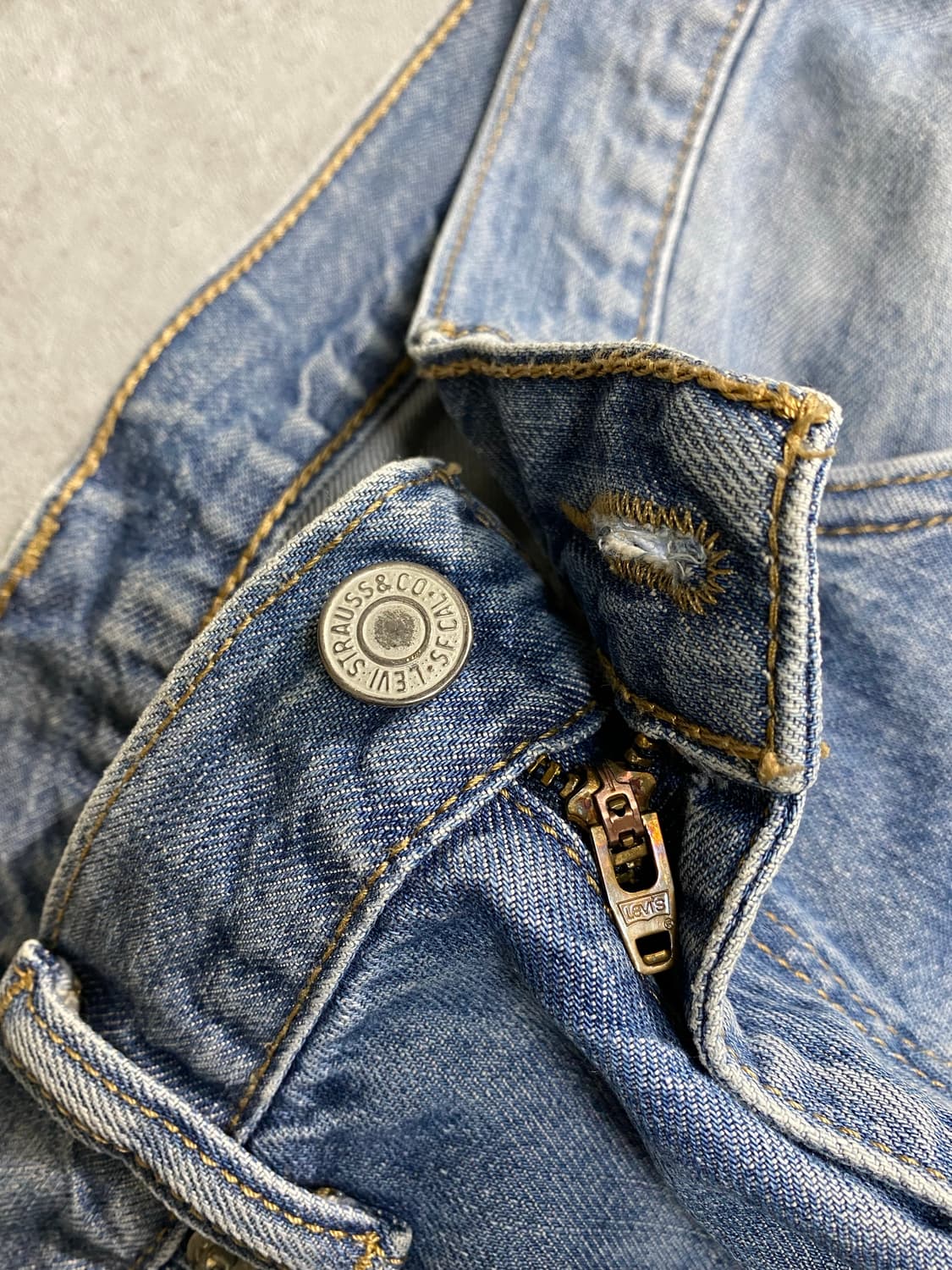 [34] Levi's 505 리바이스 레귤러핏 데님팬츠 상품이미지4