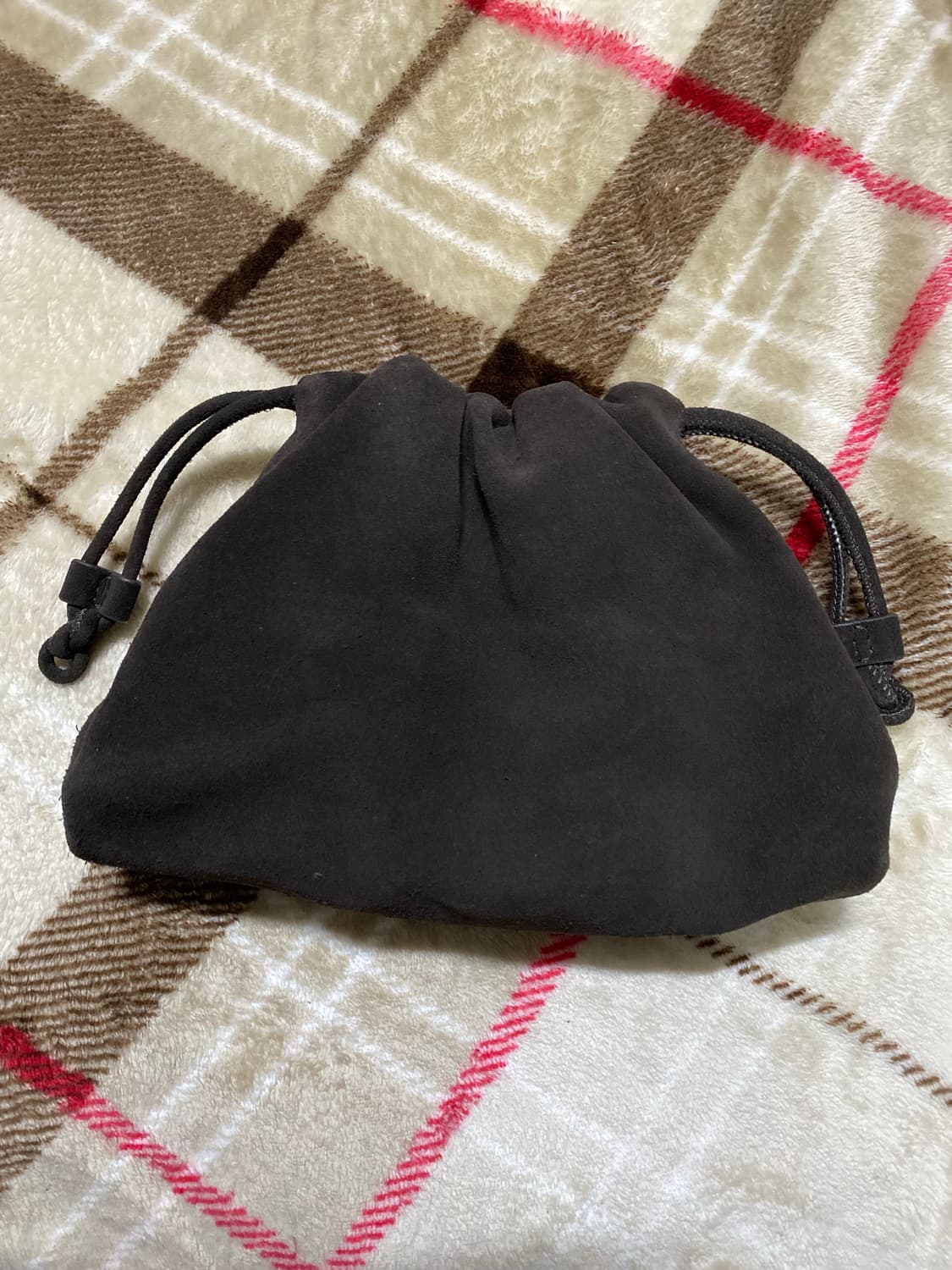 COS 코스 카바텔리 미니 클러치 백 스웨이드 브라운 상품이미지7