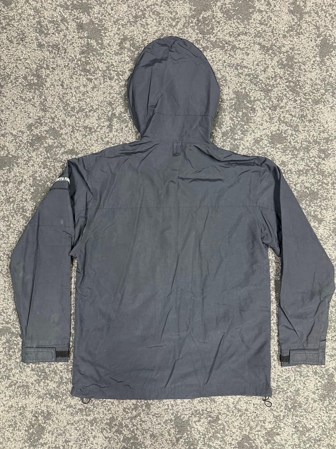 노스페이스 바람막이 블랙 90 상품이미지2