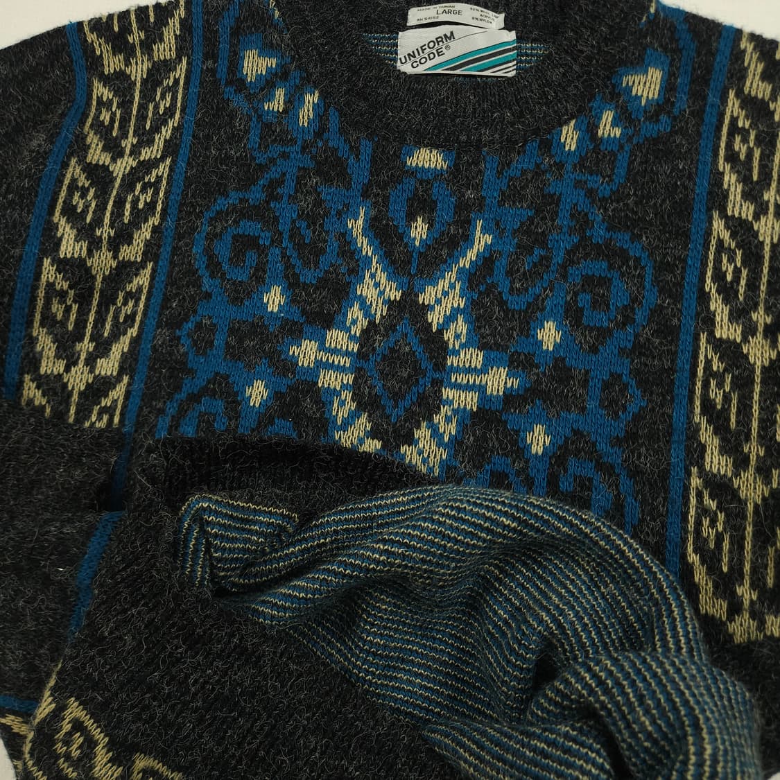 L(100)유니폼코드 에스닉자카드 패턴 울니트 상품이미지4