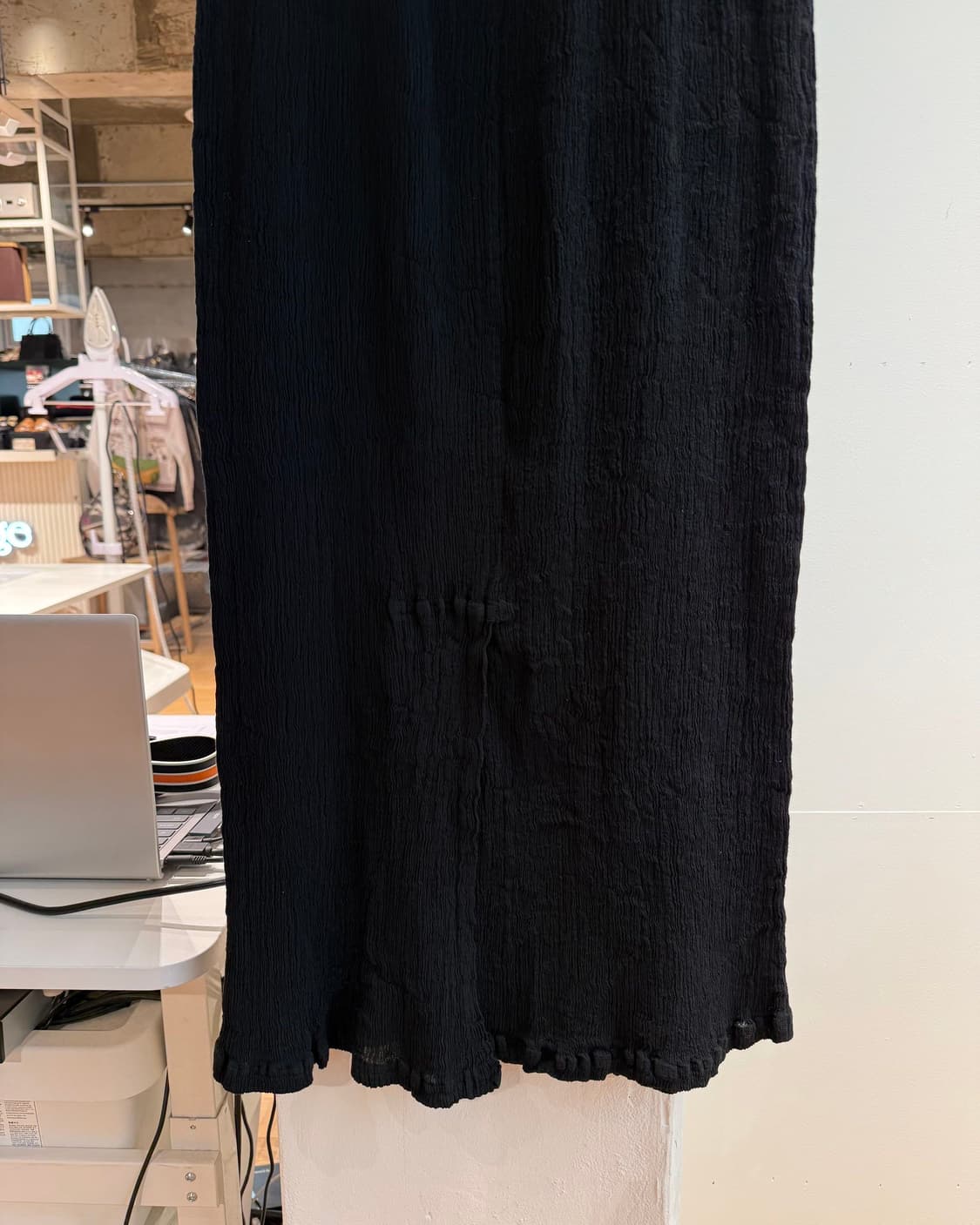 이세이미야케 하트 블랙 링컬 롱스커트  상품이미지7