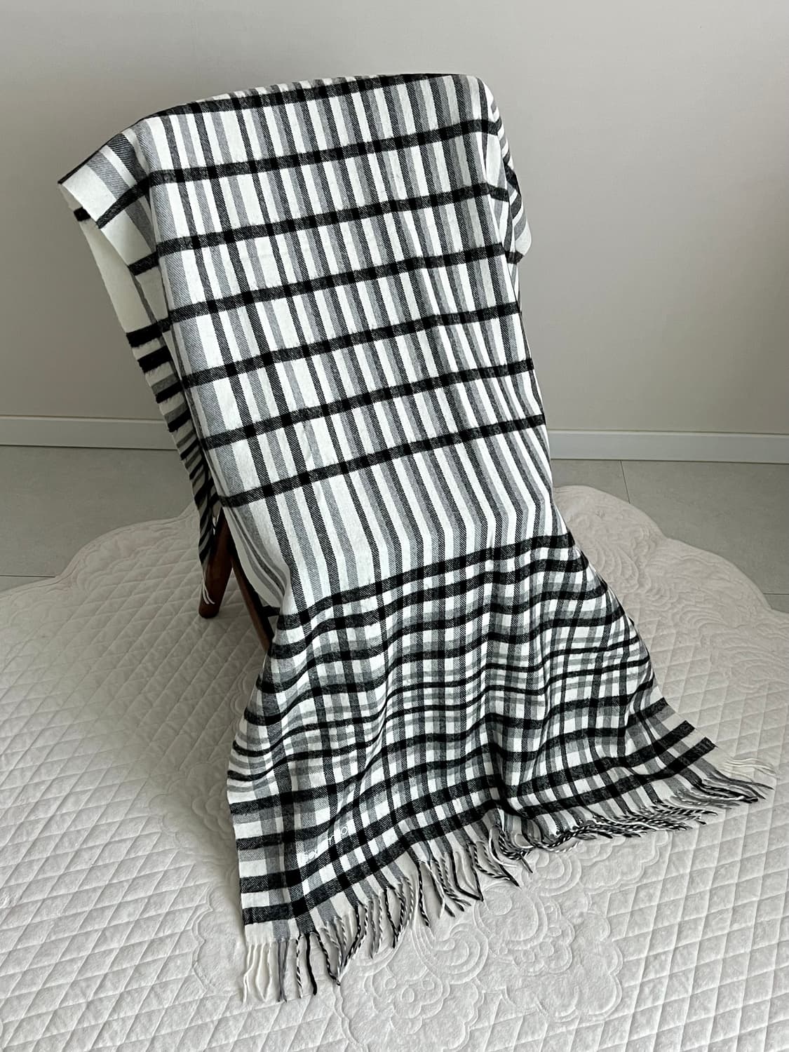 큐레쥬 울 담요 블랭킷 스톨 / 블랙 화이트 체크 꾸레쥬 상품이미지7