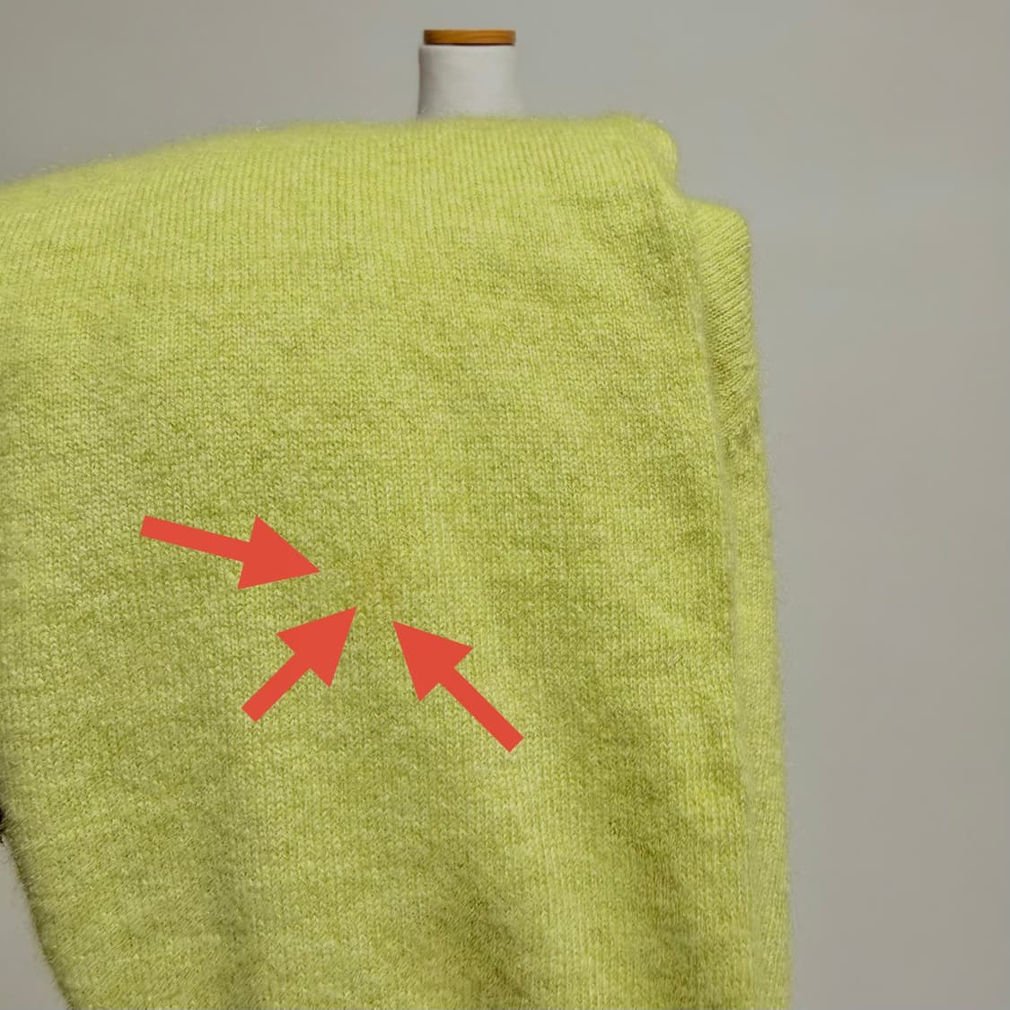 [캐시미어 100%] 🍋‍🟩라임색 하프넥 니트 L 상품이미지4