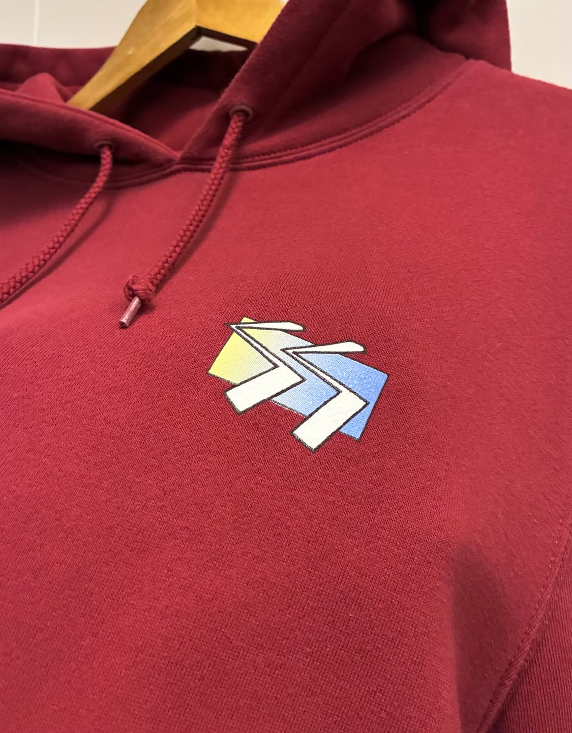 (S/97)Stussy 스투시 SS 큐브 백프린트 후드티셔츠 버건디 상품이미지4