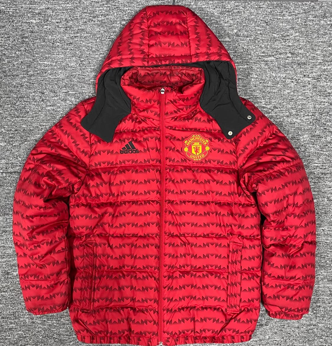 아디다스 맨유 덕다운 패딩 상품이미지1