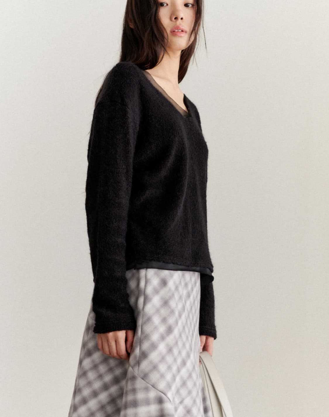 유제 yuje 플러피 실크 니트 블랙 S 상품이미지4