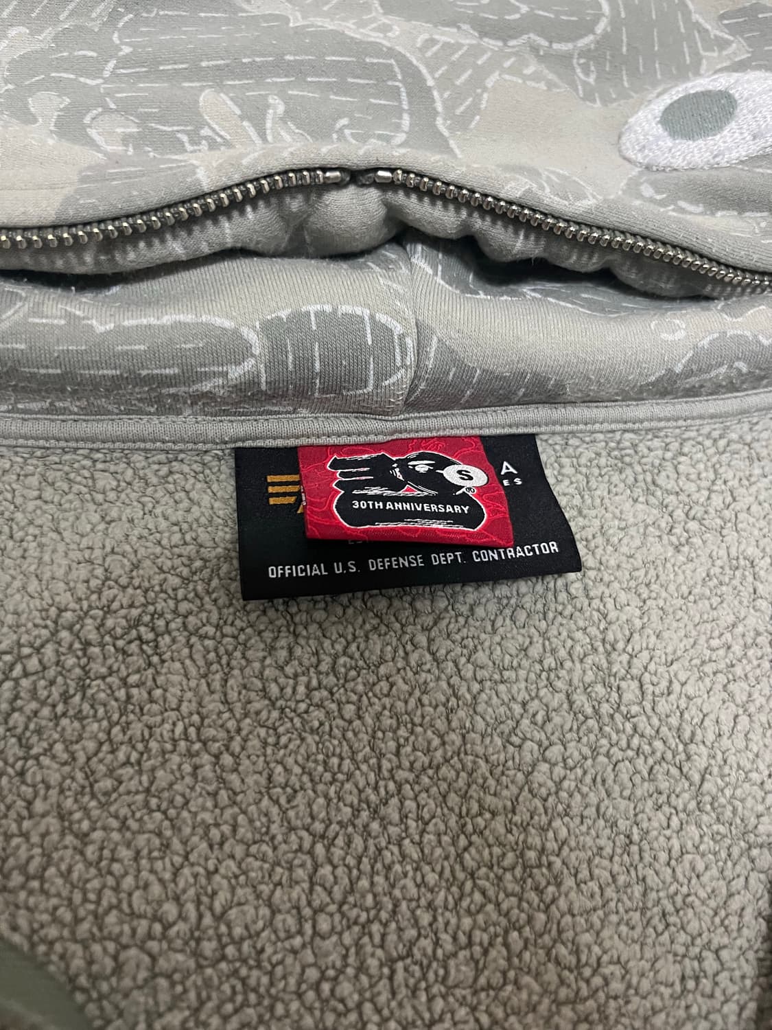 베이프 알파인더스트리 후드집업 상품이미지2