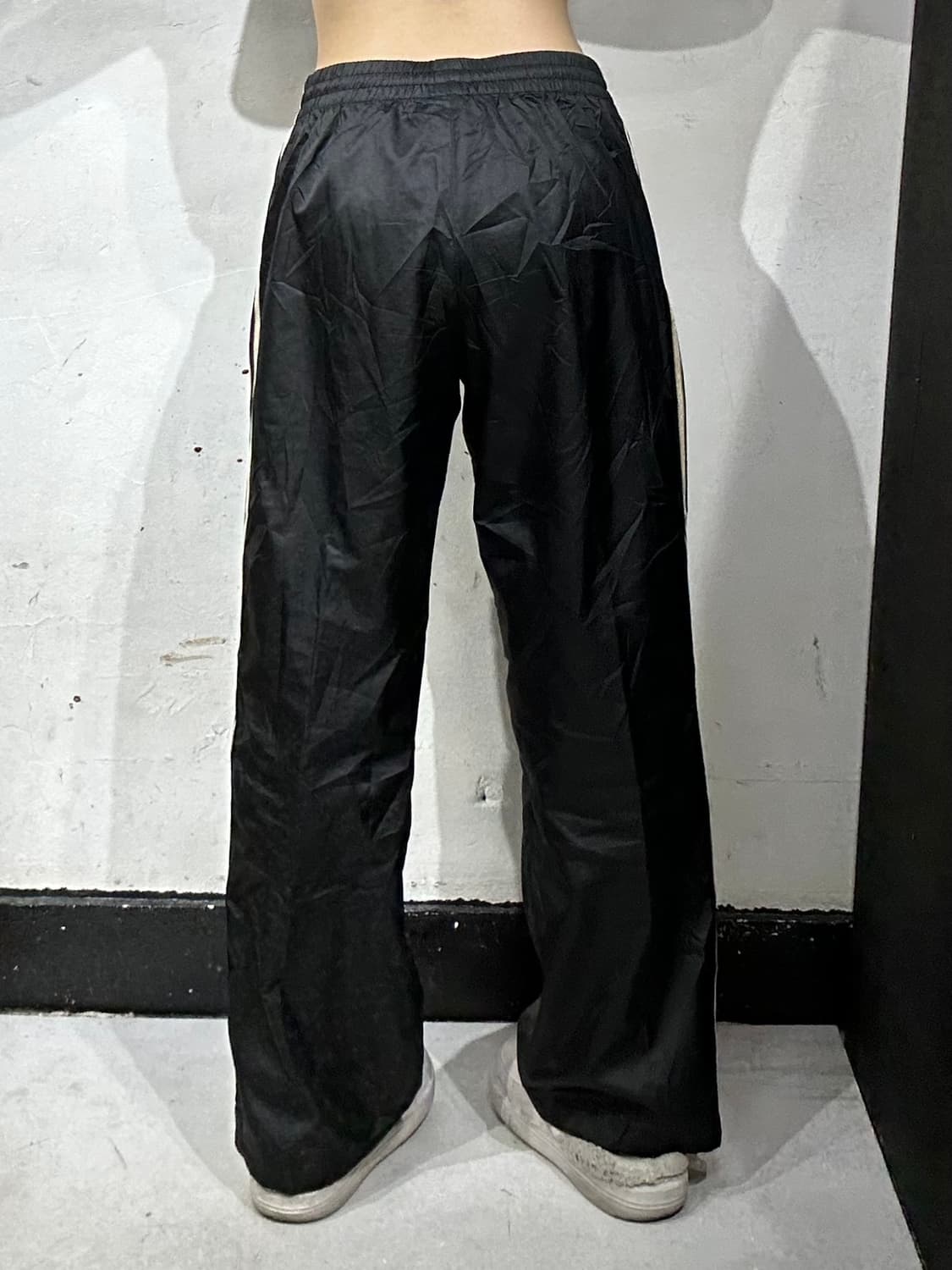 아디다스 블랙 골드 삼선 와이드 추리닝 바지 트랙 팬츠 L 상품이미지3