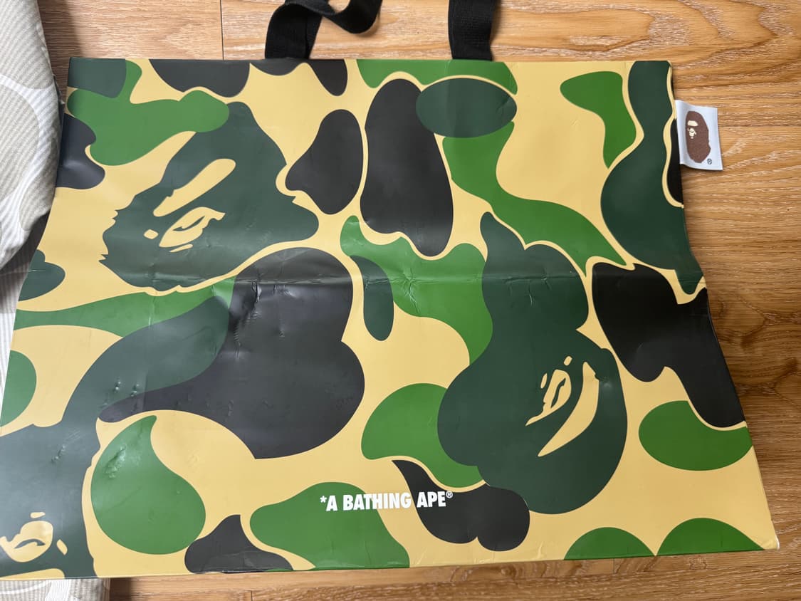 베이프 스트라이프 카모 릴렉스드 핏 셔츠 베이지 상품이미지3