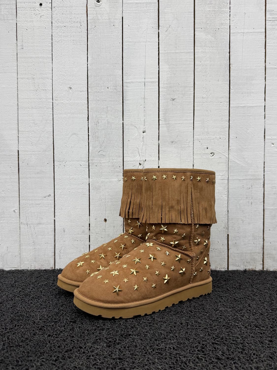 ugg x jimmy choo 상품이미지1