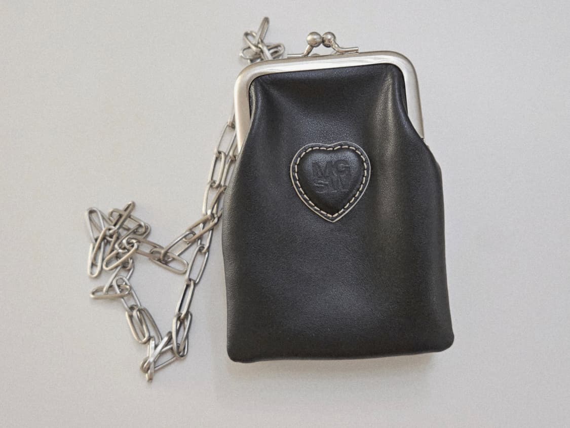 [새상품] 마지셔우드 트리플 하트 동전지갑 크로스백 상품이미지5